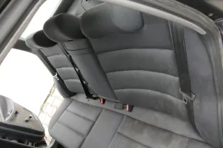 Audi A4 B5 Sitz Sitze hinten Rückbank Rücksitzbank Kombi schwarz Sitzflä - Bild 2