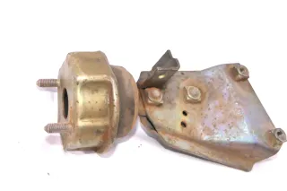 VW T4 Motorhalter Stütze Getriebehalter Lager 4 Zylinder ABL - Bild 1
