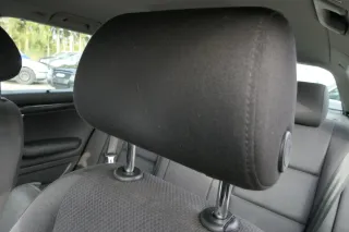 Audi A4 B6 8E Kopfstütze vorne links schwarz / soul vorn 8E0881901 - Bild 1