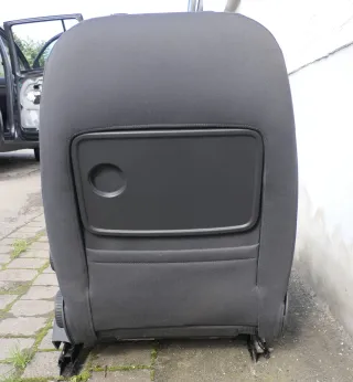 VW Touran 1T Sitz Fahrersitz links vorne anthrazit dunkel mit Tisch - Bild 2