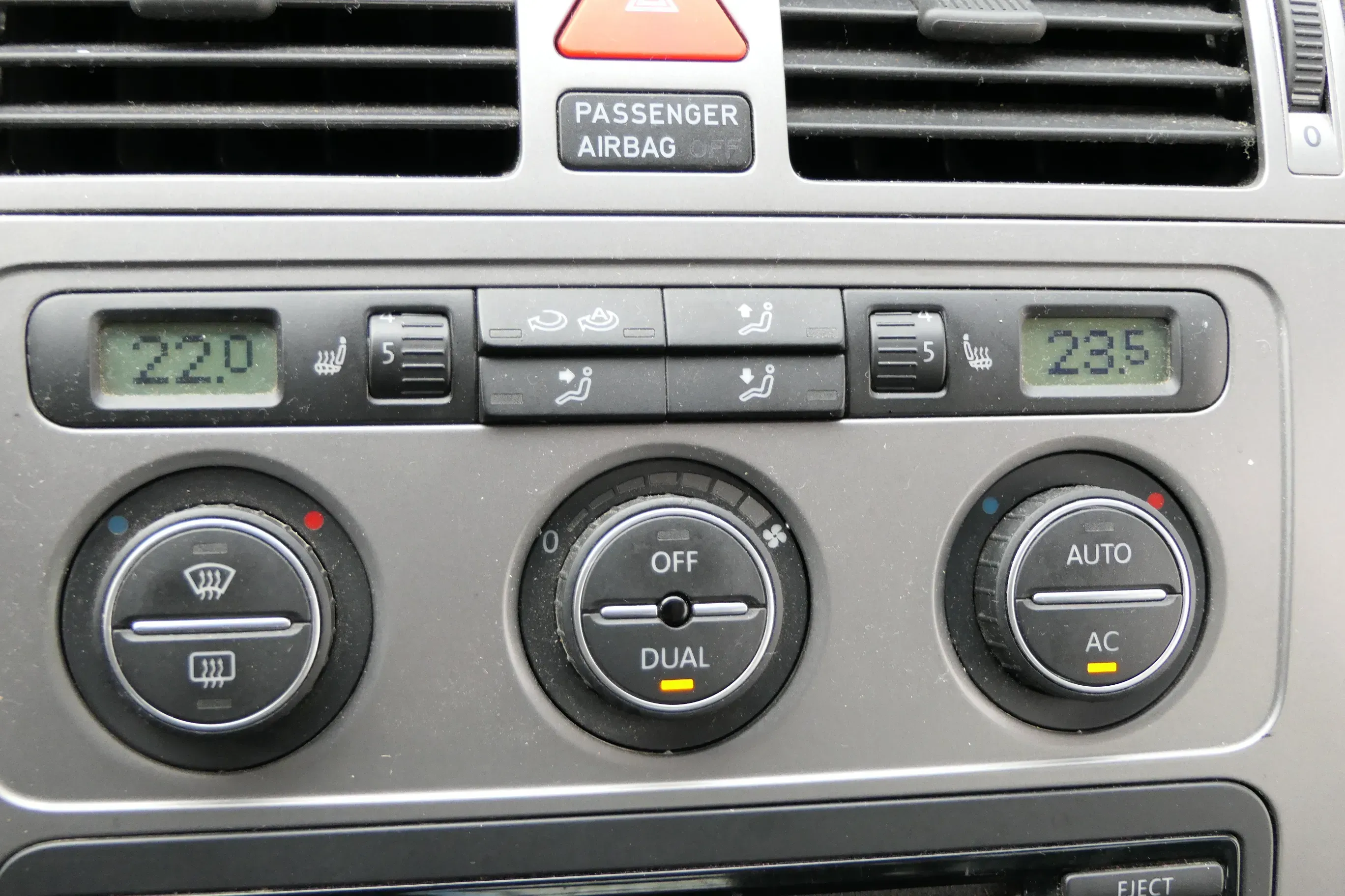 VW Golf 5 Eos Steuergerät Klimaanlage 1K0907044DA Heizung Sitzheizung - Bild 1