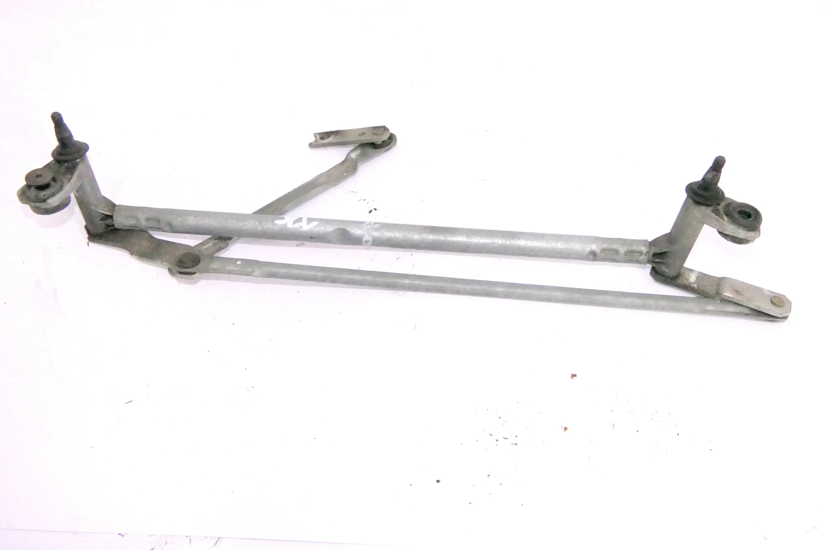 VW Golf 5 Wischer Scheibenwischer vorne Gestänge Aufnahme 1K1955119E - Bild 1