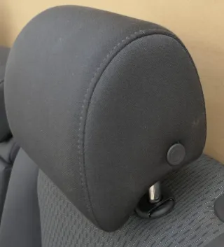 Audi A6 4F C6 Kopfstütze hinten links Kopfstützen Meridian - Bild 1