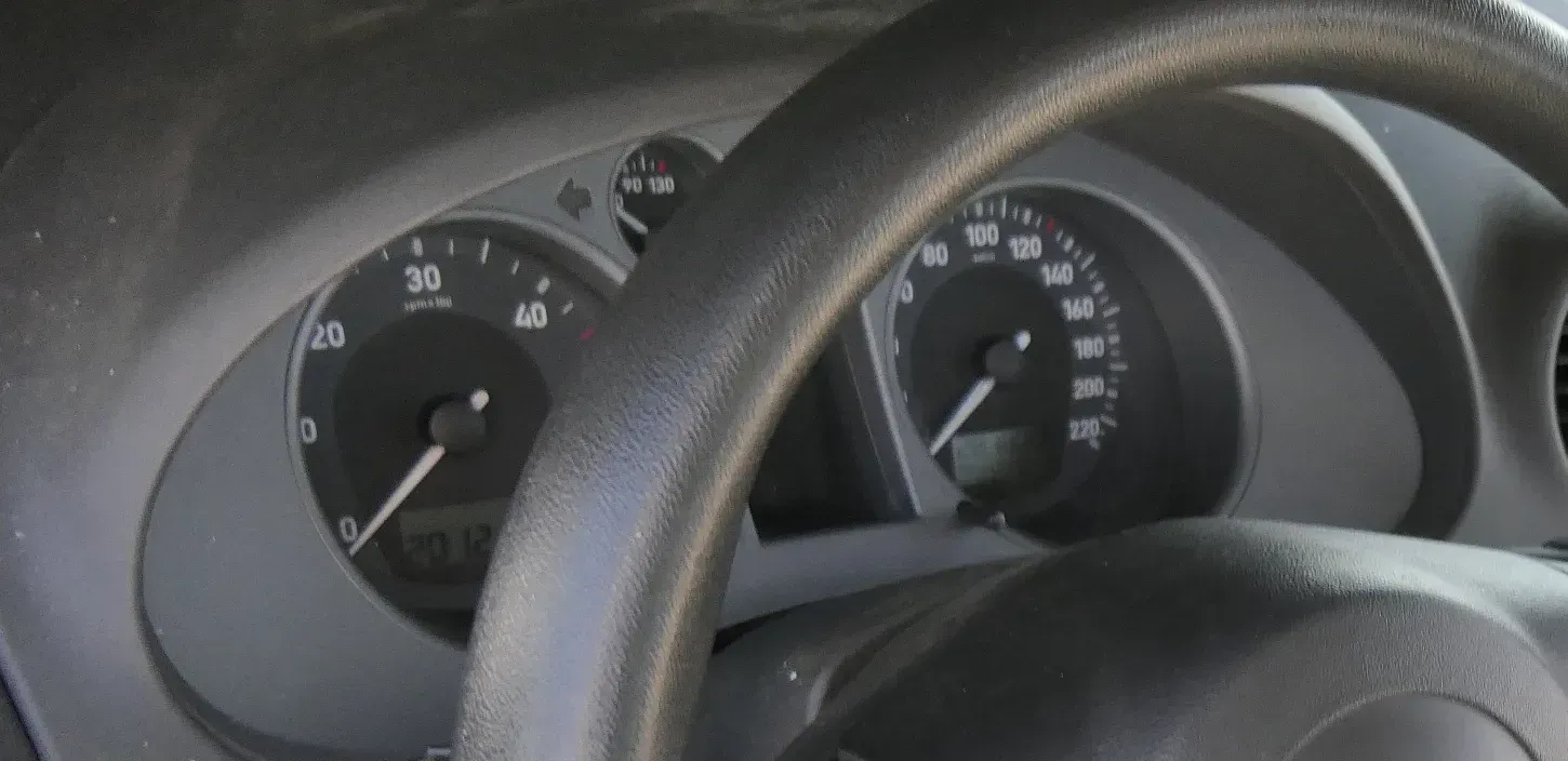 Seat Ibiza 6L Tacho Tachometer Kombiinstrument 281.000km 6L0920823C Z02 TDI SDI - Bild 1
