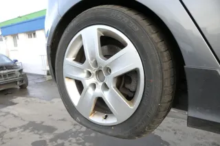 Audi A4 8E A6 4B Alufelgen Felgen 205/55 R16 91H Reifen wechseln 8E0601025BC - Bild 7