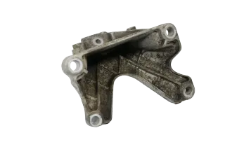 Audi A4 8E Stütze Motorhalter links 3,2 FSI AUK BKH 8E0199307Q - Bild 4