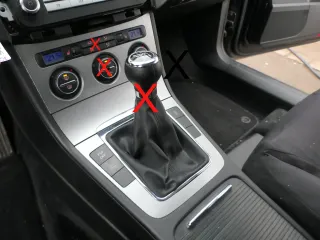 Passat 3C B6 Mittelkonsole Verkleidung Radio Klappe Abdeckung Dekor titansilber - Bild 1