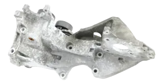 Audi A4 8K A6 A5 Halter Konsole Lichtmaschine Träger 2,0 TDI 03L903139H Pumpe - Bild 2