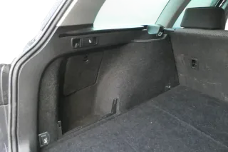 VW Passat 3C B7 Kombi Abdeckung Verkleidung Kofferraum hinten links schwarz - Bild 1