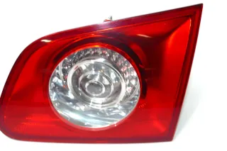 VW Passat 3C Variant Kombi Rücklicht hinten rechts innen Rückleuchte Heckklappe - Bild 1