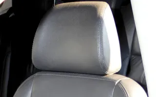1x Golf 5 1K Jetta auc Kombi Kopfstützen Kopfstütze vorne rechts/links   Leder - Bild 1