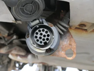 Skoda Octavia 1U Anhängerkupplung Anhängekupplung abnehmbar Westfalia Kabelkbaum - Bild 3