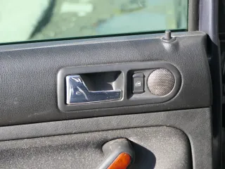 1x VW Golf 4 1J Kombi Türverkleidung Verkleidung Tür hinten links schwarz - Bild 3