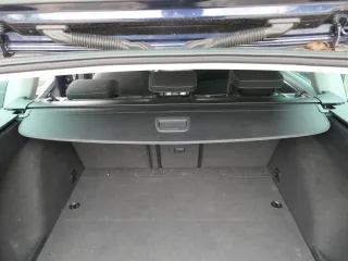 VW Golf 7 Kombi Variant Laderaumabdeckung Rollo Kofferraum schwarz 5G9867871G - Bild 1