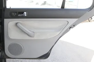 Golf 4 1J Limousine Türverkleidung Verkleidung Tür hinten rechts grau - Bild 1