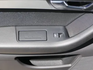 1x Audi A6 4F Türverkleidung Verkleidung Tür hinten links schwarz soul  S-line - Bild 3
