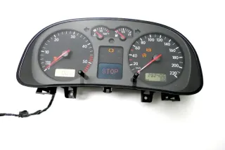 VW Golf 4 Tacho Tachometer Kombiinstrument 282.000km 1J0920822B TDI Diesel - Bild 1
