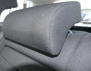 VW Passat 3C Kopfstütze Sitz Sitze hinten in der Mitte schwarz PR-Nou -UP - Bild 1