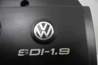 VW Golf 4 Bora Motorabdeckung Abdeckung Motor Blende 1,9 SDI AQM 038103925L - Bild 5