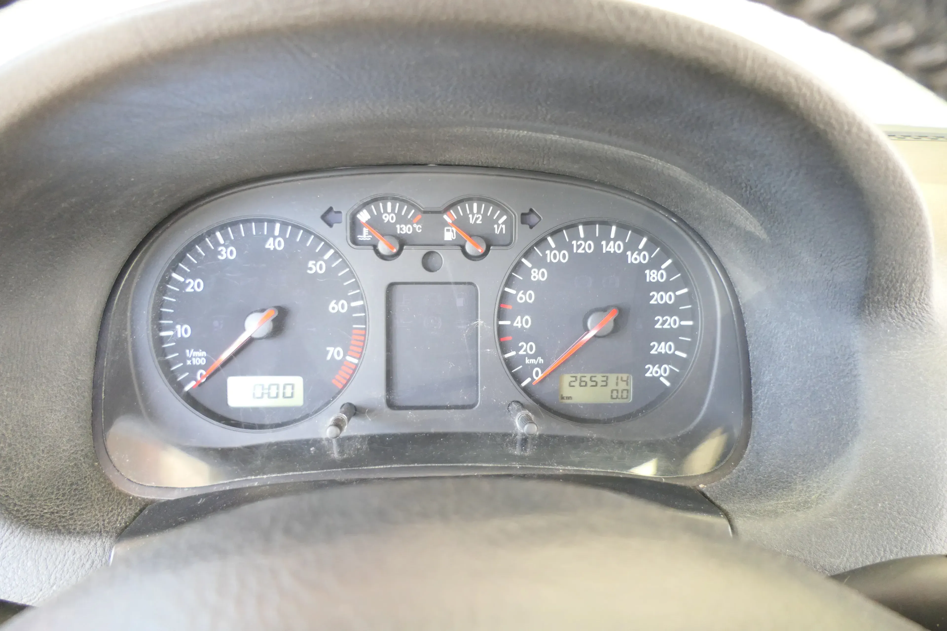 VW Golf 4 Bora Tacho Tachometer Kombiinstrument 1J0919860D 263.000km - Bild 1