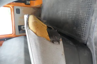 VW T4 Sitz hinten DOKA Sitze Rückbank Rücksitzbank mit Kopfstützen und Gestell - Bild 2