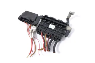 VW Fox 5Z Kasten Abdeckung Batterie Sicherungsträger Sicherung Sicherungskasten - Bild 3
