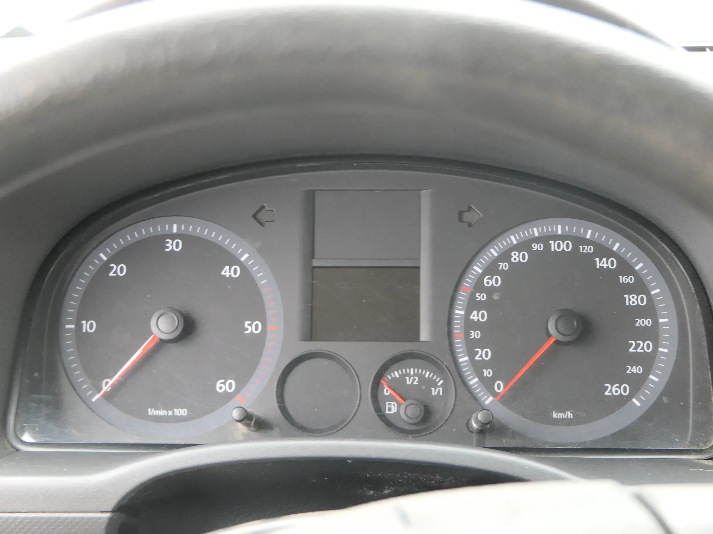VW Caddy 2K Tacho Tachometer Kombiinstrument 185.000km 2K0920842E TDI - Bild 1