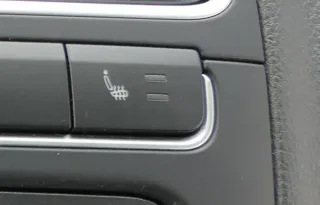 VW Polo 6R Schalter Sitzheizung Sitzheizungsschalter Regler rechts 6R0963564A /B - Bild 1