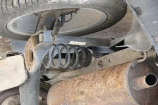 2x VW Polo 6R 6C 9N 9N3  Federn Fahrwerk Feder hinten - Bild 2