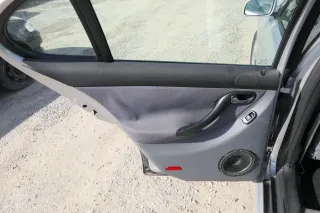 1x Seat Leon 1M Toledo Türverkleidung Verkleidung Tür hinten links grau Griff - Bild 2