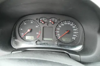Golf 4 Tacho Tachometer Kombiinstrument 355.000km 1J0920806H TDI Diesel Automati - Bild 1