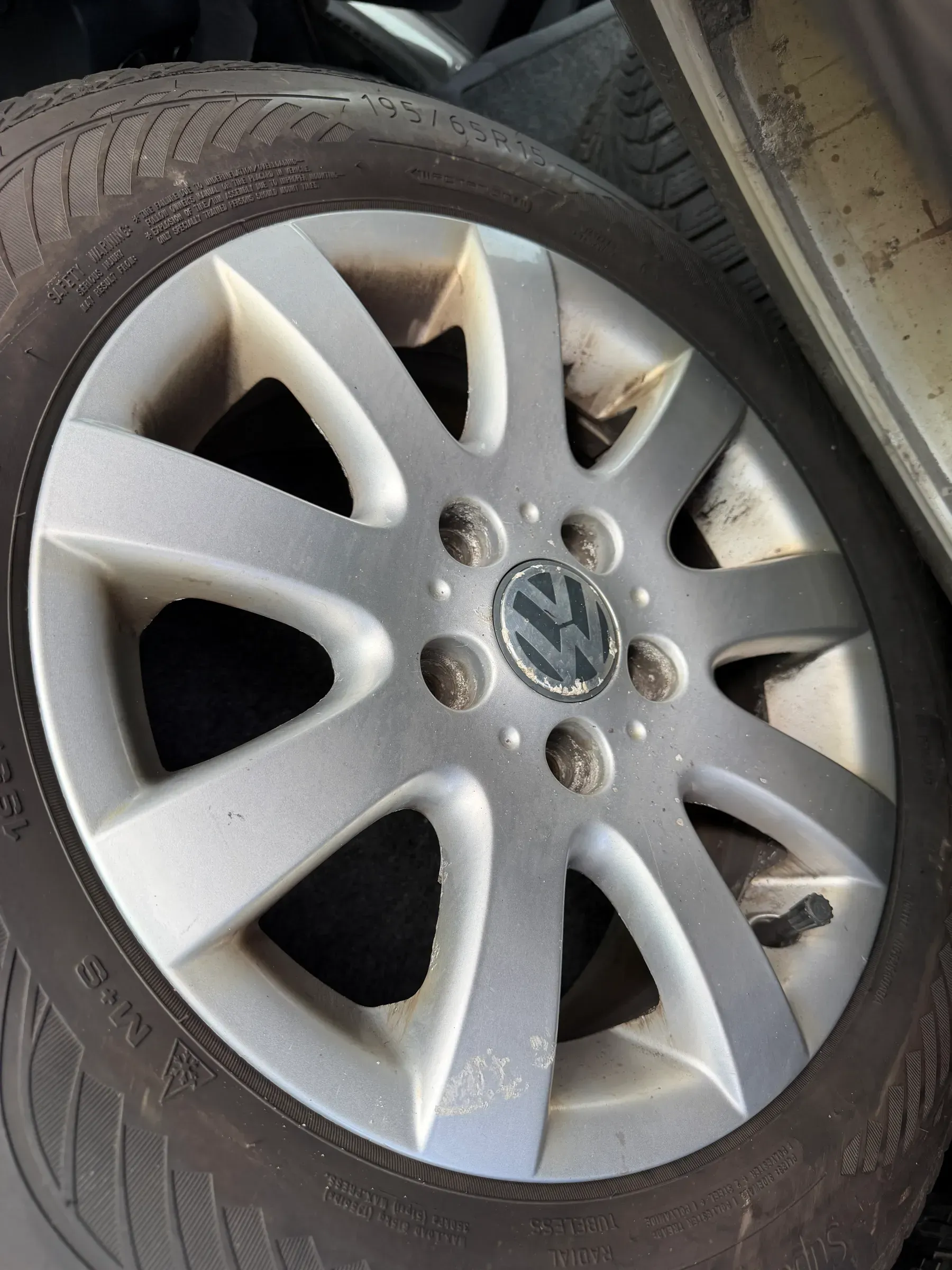 1x Felge Alufelge VW Golf 5 Touran 6,5jx15H2 ET50 1K0601025AQ Alu original  1d - Bild 1