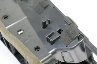 Audi A6 4F Lüftungsdüse Düse Lüftung vorne in der Mitte Armaturenbrett 4F1820951 - Bild 4