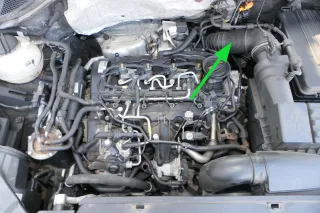 VW Tiguan 5N Ansaugschlauch Schlauch Ansaugrohr 5N0129654 TDI - Bild 1