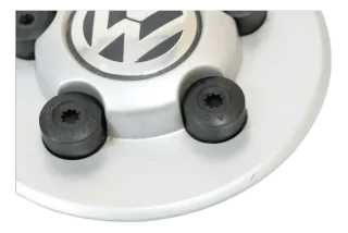 1x VW T5 T6 Touareg Radkappe Radzierkappe Nabendeckel klein 7L6601147 - Bild 3