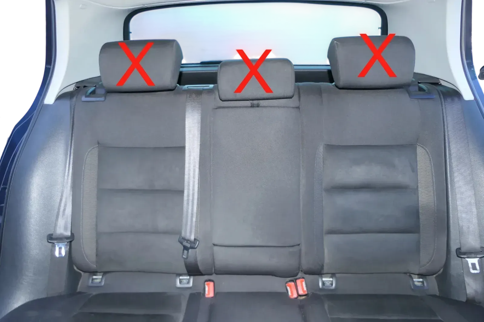 Golf 6 5K Sitz Sitze hinten Rückbank Rücksitzbank 3 Punkt Gurt Lehne Alcantara - Bild 1