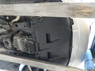 Audi A4 B6 B7 8H Cabrio Achse vorne Vorderachse Aggregateträger 8H0399315Q - Bild 1