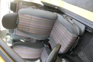 VW Fox Sitz Fahrersitz vorne links OHNEAirbag höhenverstellbar - Bild 1