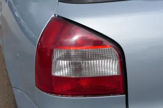 Audi A3 8L Rücklicht Rückleuchte Heckleuchte original 8L0945095B Facelift links - Bild 3