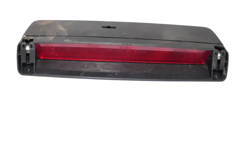 VW Polo 6N dritte Bremsleuchte 3. Bremslicht Heckklappe Bremslampe - Bild 1