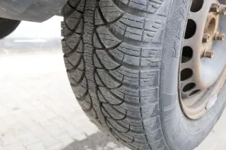 4x A4 B5 A6 4B Passat 3BG Felgen Reifen Winterreifen M+S 195/65 R15 91T 5-8mm - Bild 2