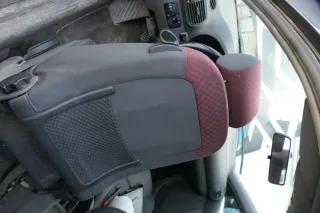 A3 8L Sitz Fahrersitz vorne links 2/3-Türer klappbar höhenverstellbar rot - Bild 11