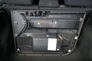 1x VW Polo 9N 9N3 Türverkleidung Verkleidung Tür vorne links  4/5-Türer dunkel - Bild 5