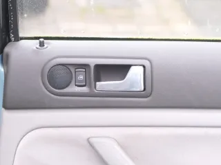 1x Passat 3B 3BG Türverkleidung Verkleidung Tür hinten rechts grau Griff Öffner - Bild 3