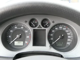 Seat Ibiza 6L Tacho Tachometer Kombiinstrument 231.000km 6L0920803 1,2 47kw 1,4 - Bild 1