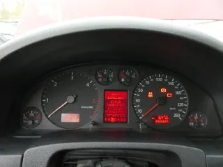Audi A6 4B Tacho Tachometer Kombiinstrument 393.300km 4B0920931M 2,5 TDI - Bild 2