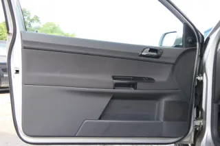1x VW Polo 9N Türverkleidung Verkleidung Tür vorne links 2/3-Türer Fahrertür - Bild 4