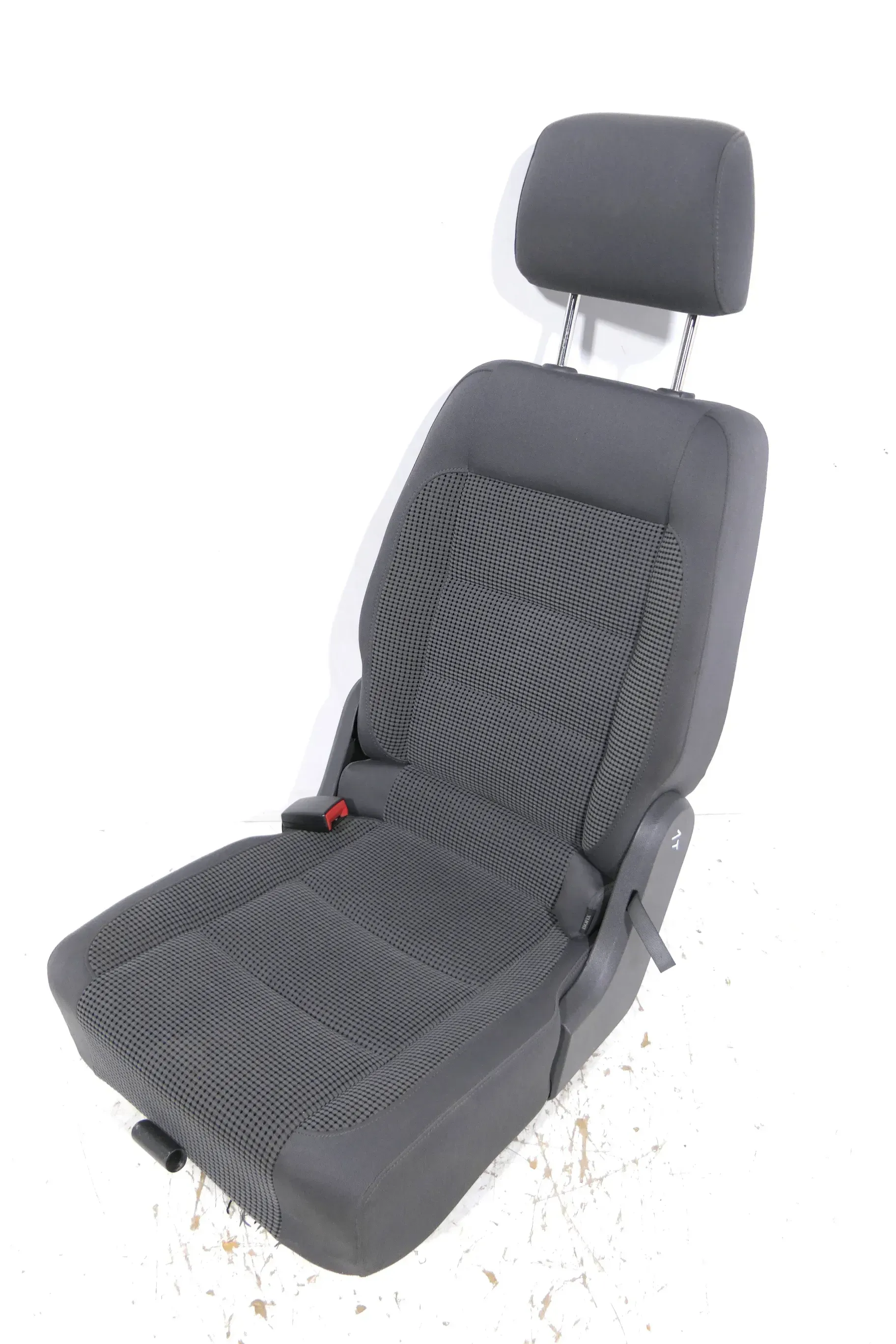 VW Touran Sitz hinten links anthrazit (hinterm Fahrersitz) Rücksitz Isofix - Bild 1