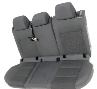 VW Golf 5 V Sitz Sitze hinten Rückbank Rücksitzbank 3 Punkt Lehne + Kopfstützen - Bild 1