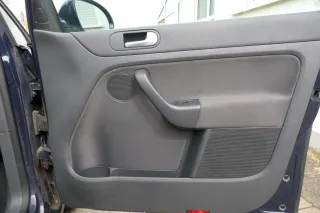 VW Golf Plus 5M 1x Türverkleidung Verkleidung Tür vorne rechts schwarz - Bild 1